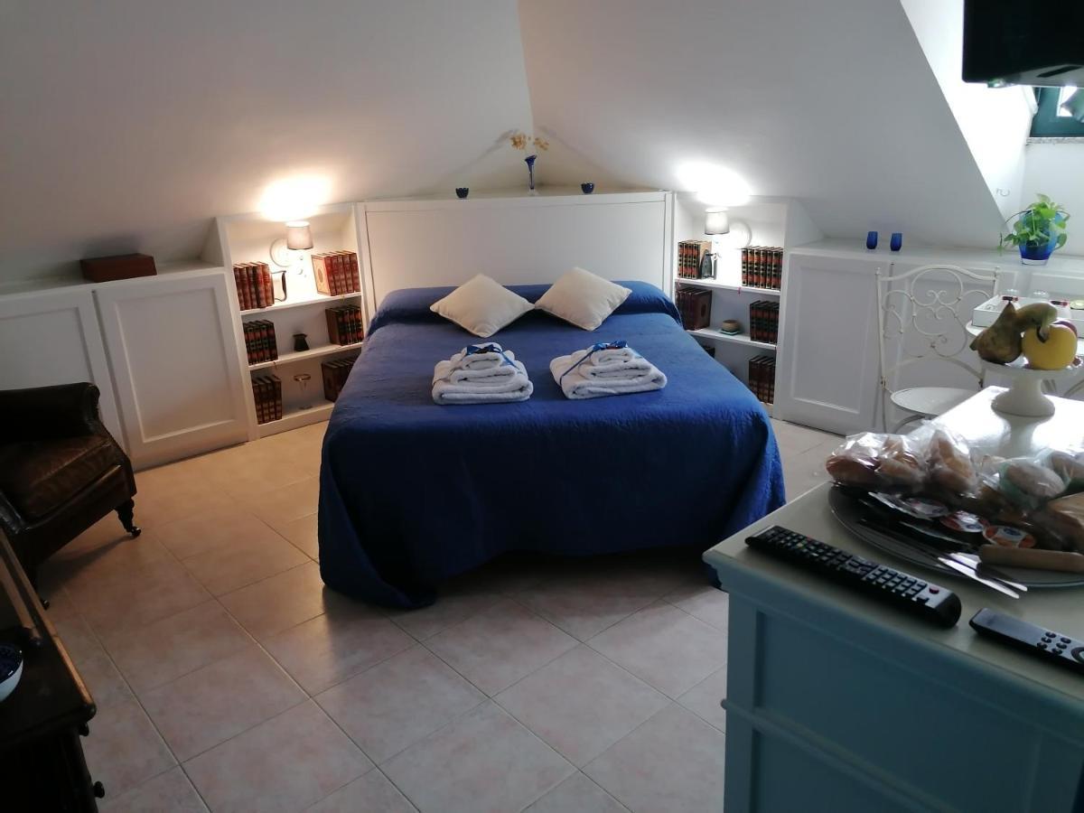 Coros Hotel Nuoro  Bagian luar foto