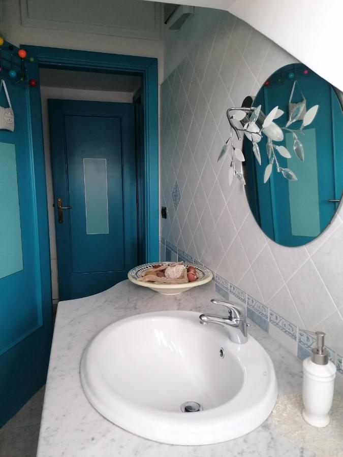Coros Hotel Nuoro  Bagian luar foto