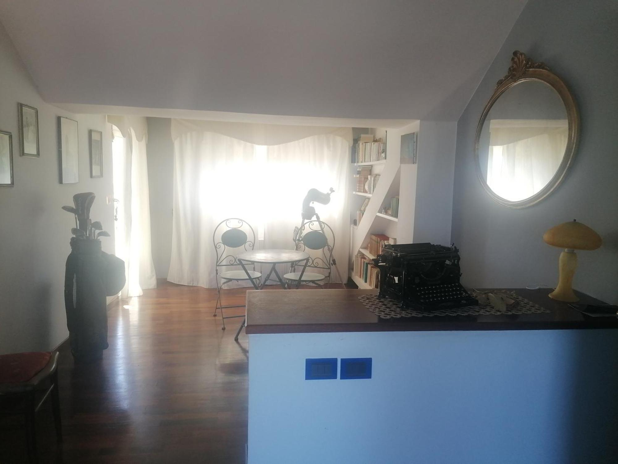 Coros Hotel Nuoro  Bagian luar foto
